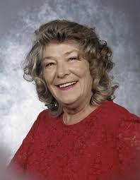 Mae Ware's Instagram, Twitter & Facebook