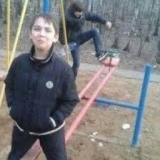 And Some Friends Just Can T Be Trusted Funny Pictures Perfect Timing Perfectly Timed Photos