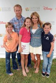 Candace cameron bure is an american actress who is best known for her role as dj tanner on the childhood & early life. Every Die Hard Romantic Needs To Read Candace Cameron Bure And Valeri Bure S Love Story Candace Cameron Bure Candace Cameron Bure Family Candace Cameron