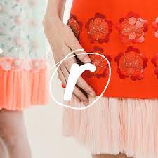 Gestalte deine weiterbildung als yogalehrer flexibel und individuell von zu hause aus. The 9 Best Places In San Francisco To Buy Yoga Clothing Racked Sf