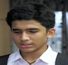 His birthday, what he did before fame, his family life, fun trivia facts, popularity his mother's name is rosita khan. Foto Dan Biodata Pemain Pemeran Sinetron Dunia Terbalik Rcti Info Artis Musik Dan Televisi