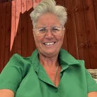 Kathryn Irvine Email & Phone Number