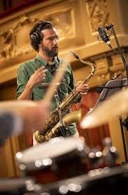 Profile for Cesar Latorre