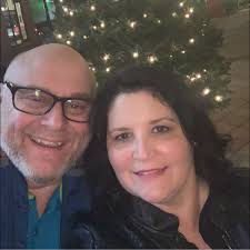 Anyone know a Microsoft 365 Business Standard guru that could offer a crash  course in person or via shared screen. We are long time Google users and  having a hard time setting