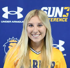 Allyson Becker's Instagram, Twitter & Facebook