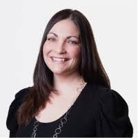 Susan Hauer's Instagram, Twitter & Facebook