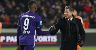 Enzo scifo werd op 19 februari 1966 geboren als de zoon van siciliaanse immigranten. Enzo Scifo 52 Ziet Een Rol In De Sportieve Raad Van Anderlecht Best Zitten Ik Wil Coucke Helpen Anderlecht Hln Be