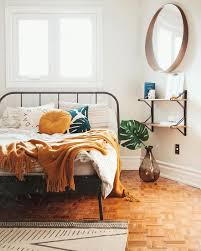 Listed below are a few faculty apartment decorating ideas to install a home from a condominium. 15 College Apartment Decorating Ideas You Need To Copy Society19