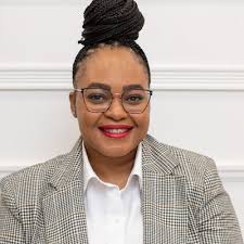 Alecia Robinson's Instagram, Twitter & Facebook