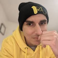 Sean Cargle (@CargleS)