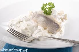 Résultat de recherche d'images pour "śledź ze śmietaną"