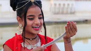 sone ki LA dun payal Chand ki choc tu