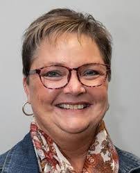 Jennie Mason's Instagram, Twitter & Facebook