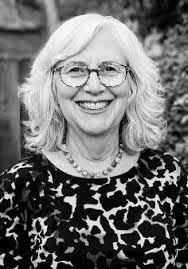 Sarah Heidel's Instagram, Twitter & Facebook