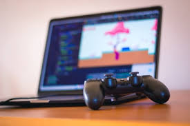 Si eres un gamer con un presupuesto limitado, en el mercado actual puedes encontrar computadoras buenas y económicas para jugar: Que Mando Comprar Para Jugar En El Ordenador Mejores Recomendaciones De Compra Y 11 Mandos Gaming Pc Para Todos Los Bolsillos