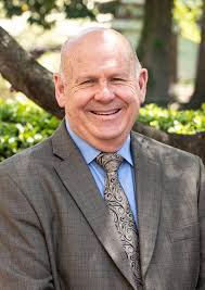 HARDING UNIVERSITY COMMENCEMENT