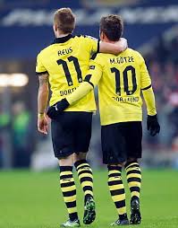 Marco Reus Mario Gotze 11 10 And The Only Person Missing Is 9 Robert Lewandowski Mario Gotze Good Soccer Players Marco Reus
