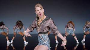 Jan 03, 2019 · with shake it off, taylor swift announced she was leaving the country music world behind. Taylor Swift S Shake It Off Is Disappointing