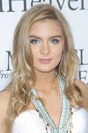 Abigail Beam's Instagram, Twitter & Facebook