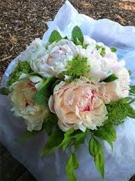 The average whole foods market salary ranges from approximately $21,221 per year for maintenance person to $115,426 per year for senior software engineer. 30 Whole Foods Flower Chef Ideas Flower Arrangements Floral Arrangements Flowers