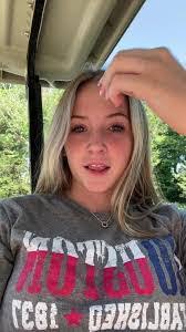 Shawna Pederson's Instagram, Twitter & Facebook