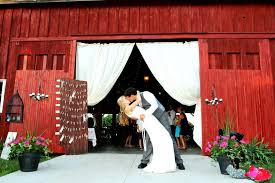 This Red Barn Is One Of The Most Breathtaking Wedding Venues In Michigan Barn Weddings Rustic Bride