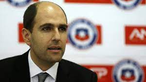 Según el jurista de la anfp y secretario ejecutivo, ángel valencia, abusada fue una de las personas que aparecieron en la y en ella se estableció que tenía una relación de amistad con jadue. A Un Ano Del Dia Que Sergio Jadue Fue Castigado Por La Fifa As Chile