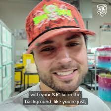 Travis Elder's Instagram, Twitter & Facebook