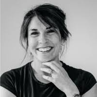 Deborah Vanderheyden's Instagram, Twitter & Facebook