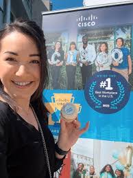 Erin Galbreath's Instagram, Twitter & Facebook