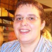 Elisa Pearce's Instagram, Twitter & Facebook