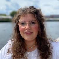 90+ Profile mit dem Suchbegriff „Francine“