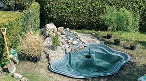 Gartenteichwanne wir geben hier wegen umgestaltung des gartens unsere gebrauchte jedoch noch sehr gut erhaltene und vor allem dichte gart. Der Eigene Gartenteich Material Und Anleitung Selbermachen De