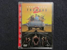 Fred ward returns from the original film as earl bassett, who is hired to hunt down the original underground monsters known as graboids in the oilfields of mexico. Tremors 2 Die Ruckkehr Der Raketenwurmer Jewel Case Kaufen Filmundo
