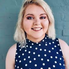 Leticia Webb's Instagram, Twitter & Facebook