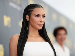 The short box braids end just below your cheek leaving you free to use accessories like necklaces and chokers. Kim Kardashian Pop Smoke Braids With Beads Kim Kardashian