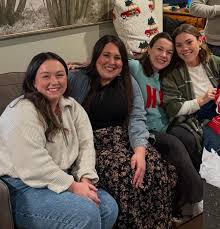 A very merry Christmas weekend in Wichita 💚❤️