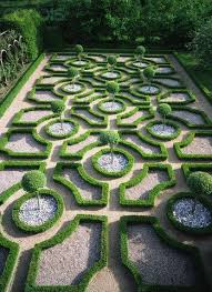 Knot Garden At Moseley Old Hall Boxwood Garden Parterre Garden Classic Garden