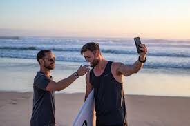 Love and thunder has wrapped filming in australia, chris hemsworth announced tuesday on instagram with a photo featuring taika waititi and him. Chris Hemsworth Shares A Day In His Life At Byron Bay With Instagram 9celebrity