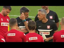 Zobacz najciekawsze publikacje na temat: Poland Players Train Ahead Of Slovakia Clash Poland V Slovakia Euro 2020 Youtube