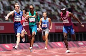 He is the third fastest man in hi. Smuonxzkh91ozm