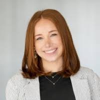 Alexandra Waring's Instagram, Twitter & Facebook