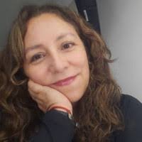 Genevieve Robles's Instagram, Twitter & Facebook