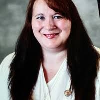 Mandy Bracken's Instagram, Twitter & Facebook