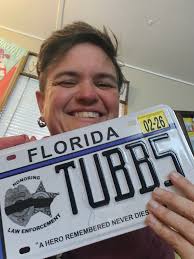 Idk if you can do a vanity trailer plate but I saw this.