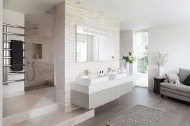 Ensuite bathrooms used to be a real luxury… something you only see in homes on amazing tv programmes about wealthy people and of course in lovely hotels. Ripples Bathrooms The Luxury Ensuite