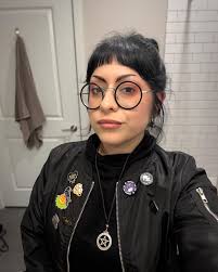 Adriana Alvarado (@motionsfx) • Instagram photos and videos