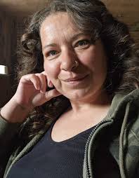 What healthy habits work well with wellness products?