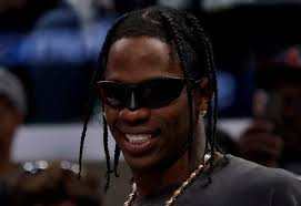 Travis Scott's Daughter Stormi Hangs Out With Dad & Aunt Kendall Jenner At  Coachella