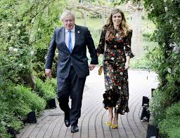 We have got 15 pics about boris johnson carrie symonds images, photos, pictures, backgrounds, and more. Zvi8xreuktxrvm